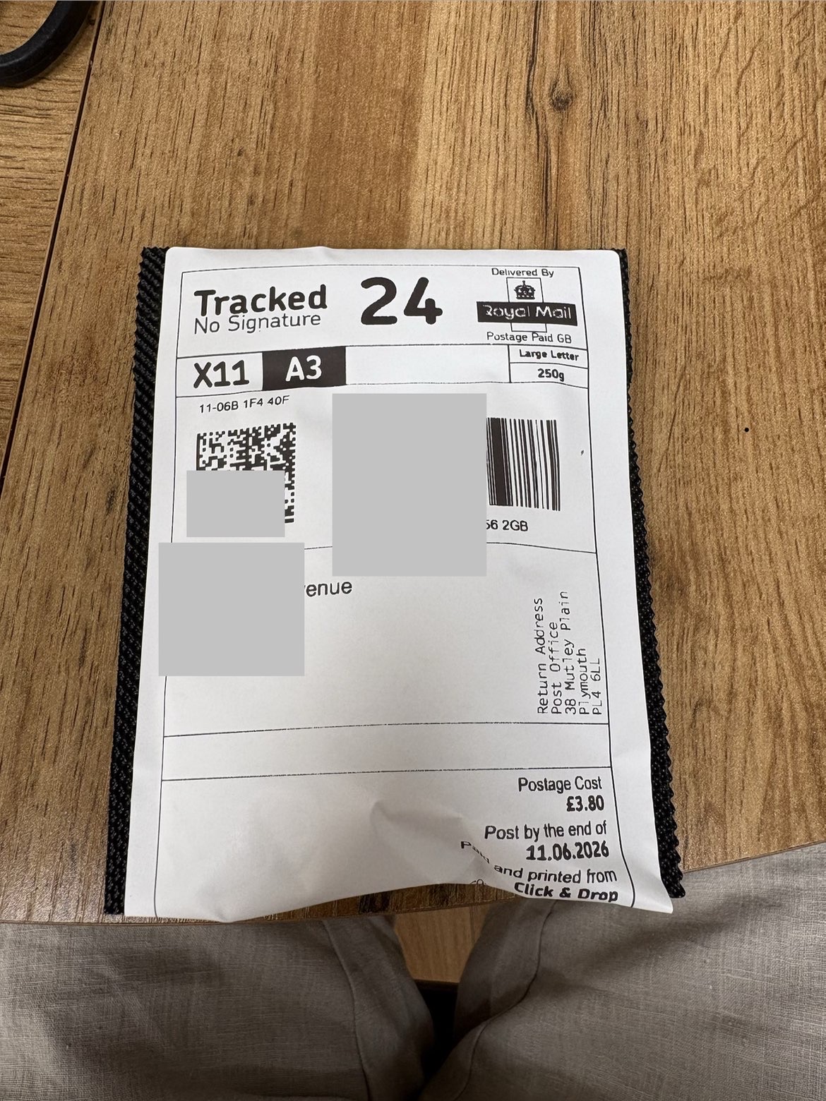 Royal Mail Tracked 24 — Sculpt Labs dispatch photo 3